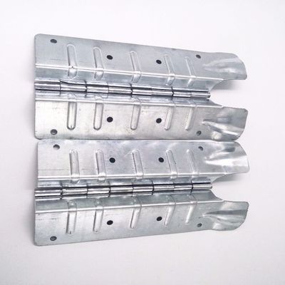 Phụ kiện phần cứng tùy chỉnh 1.2mm 1.5mm 1.8mm kẽm kim loại Ghi gỗ Bảng Pallet Collar Ghi