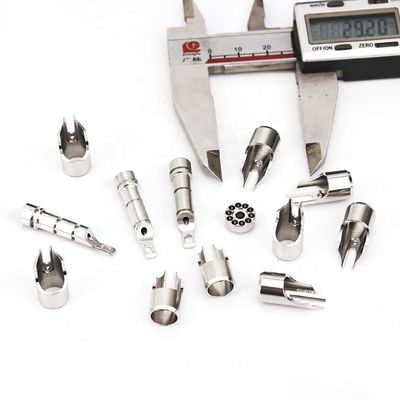 Chiếc xe ô tô nhỏ đúc khuôn bộ phận CNC cắt laser gia công