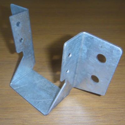 Các kết nối gỗ bằng gỗ thép đa hình Bracket Joist Hangers Thiết bị phụ kiện kim loại